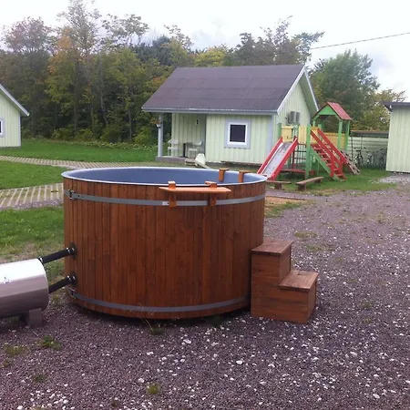 Valaste Puhkekuela بيت ريفي Kohtla-Järve