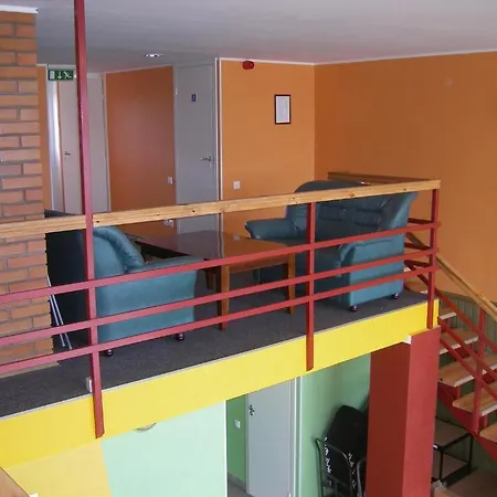 Valaste Puhkekuela 3*