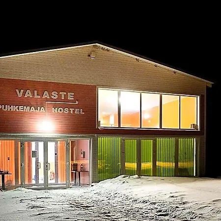 Valaste Puhkekuela 여관 3*