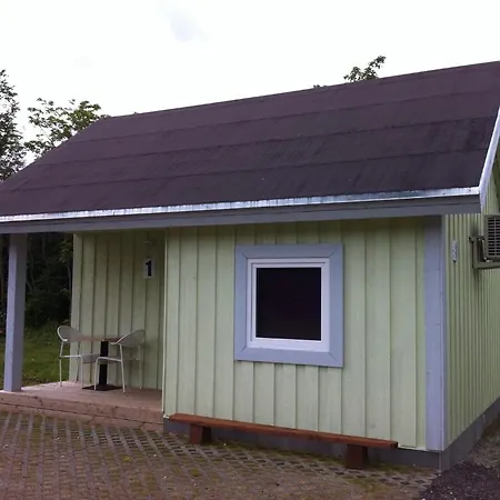 Valaste Puhkekuela بيت ريفي 3*