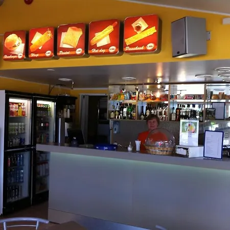 Valaste Puhkekuela بيت ريفي