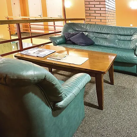 Valaste Puhkekuela بيت ريفي