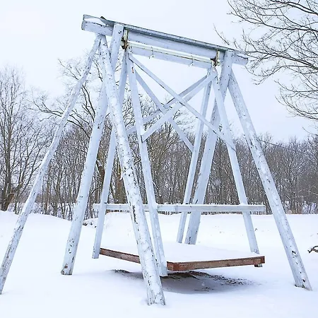 Valaste Puhkekuela بيت ريفي Kohtla-Järve