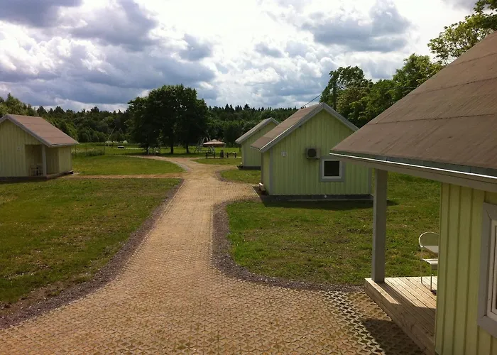 Valaste Puhkekuela Мини-отель Кохтла-Ярве