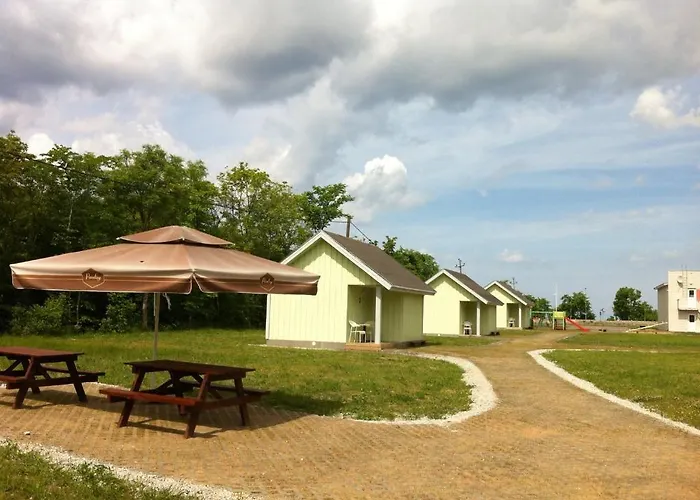 Мини-отель Valaste Puhkekuela Кохтла-Ярве