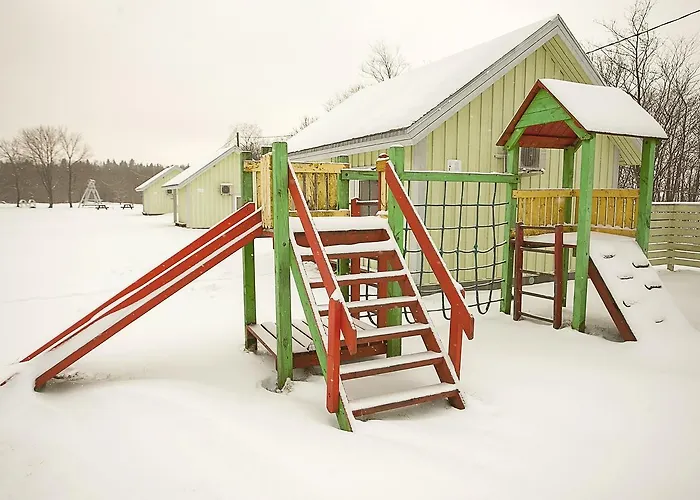 Valaste Puhkekuela 3*