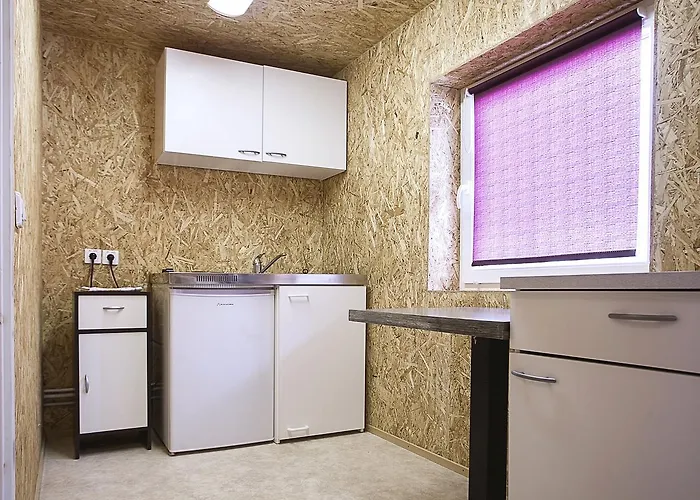 Valaste Puhkekuela 3*