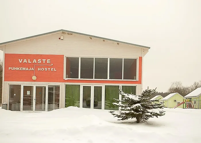 Valaste Puhkekuela Мини-отель Кохтла-Ярве